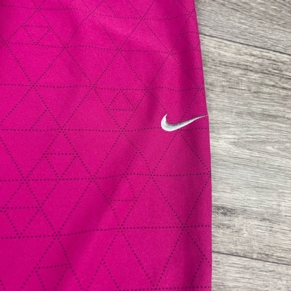 Pink Nike Logo Gym crop Workout Leggings - Picture 6 of 8